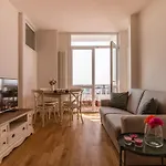 Tower 13th Floor Апартаменты *