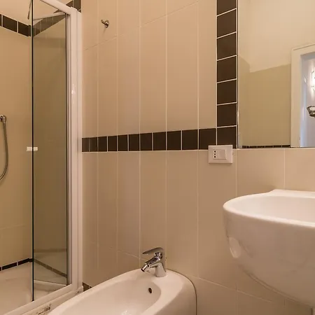 Tower 13th Floor Apartman *