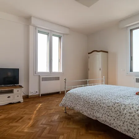 Tower 13th Floor Apartment Padova