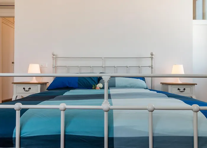 Tower 13th Floor * 파도바